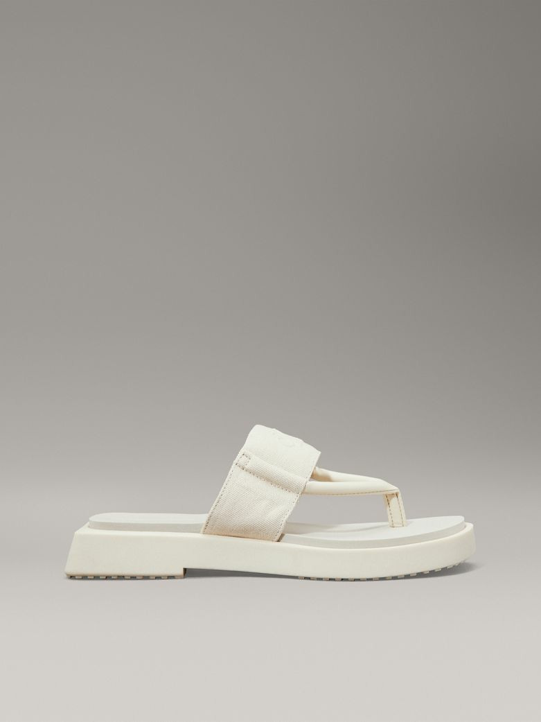 SANDALES À TALON BAS