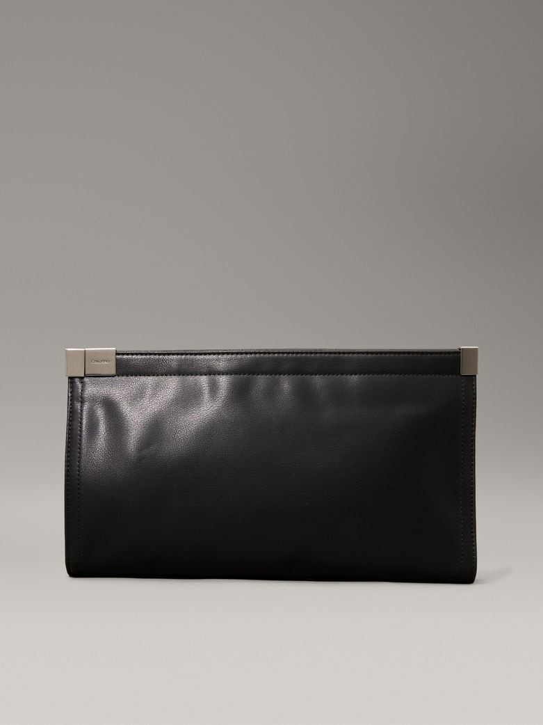 POCHETTE SURDIMENSIONNÉE