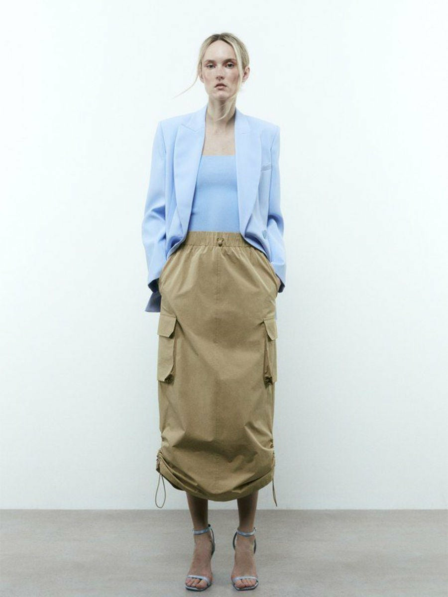 กระโปรงผู้หญิง ทรงคาร์โก้