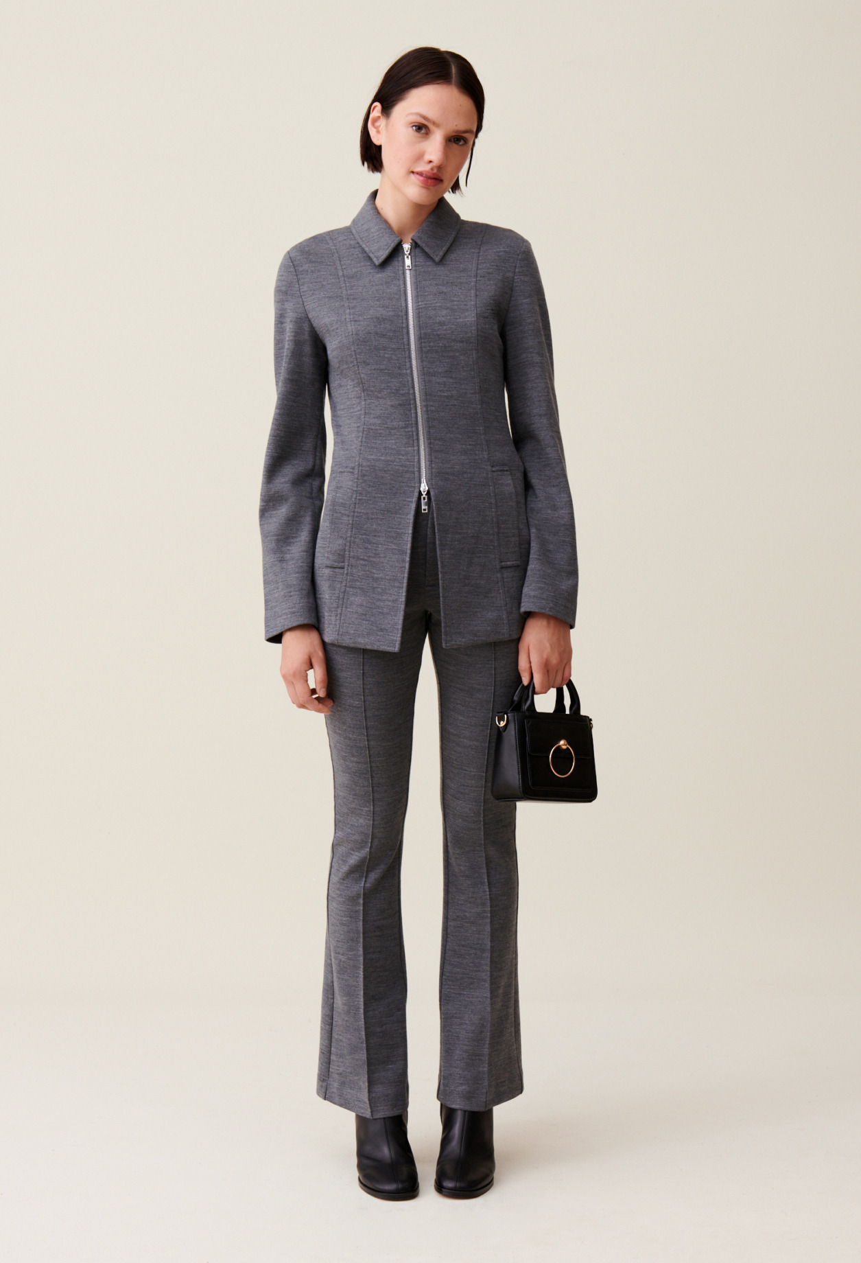 Veste cintrée zippée grise