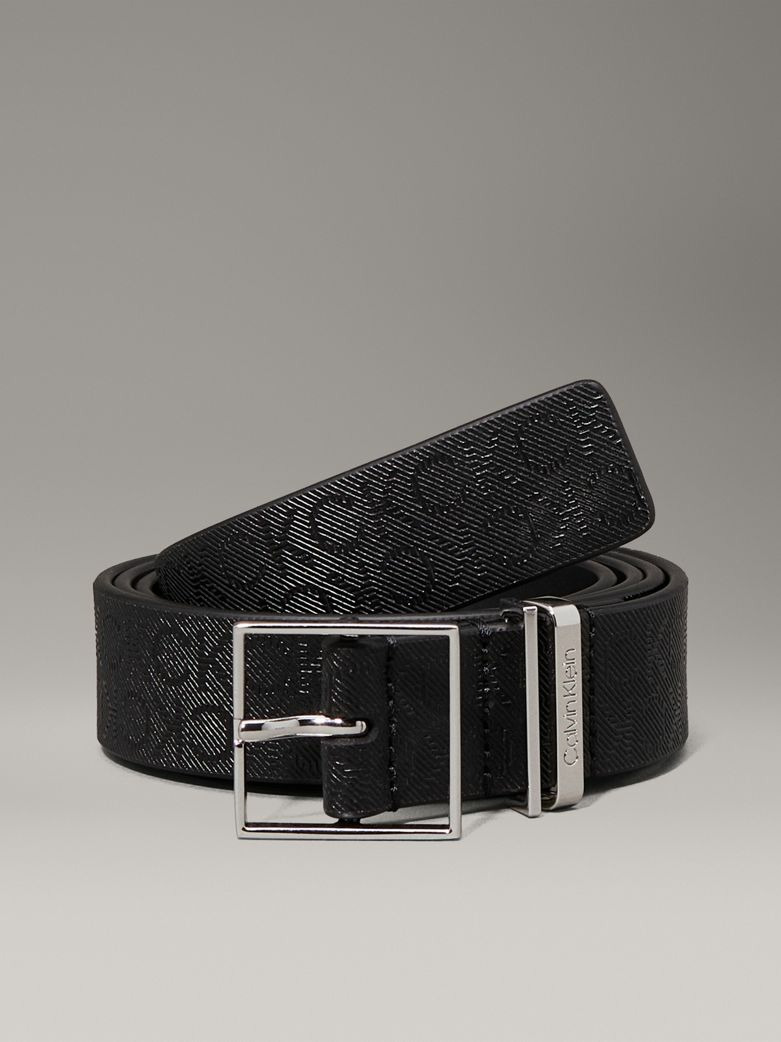 CEINTURE EN CUIR AVEC BOUCLE CARREE