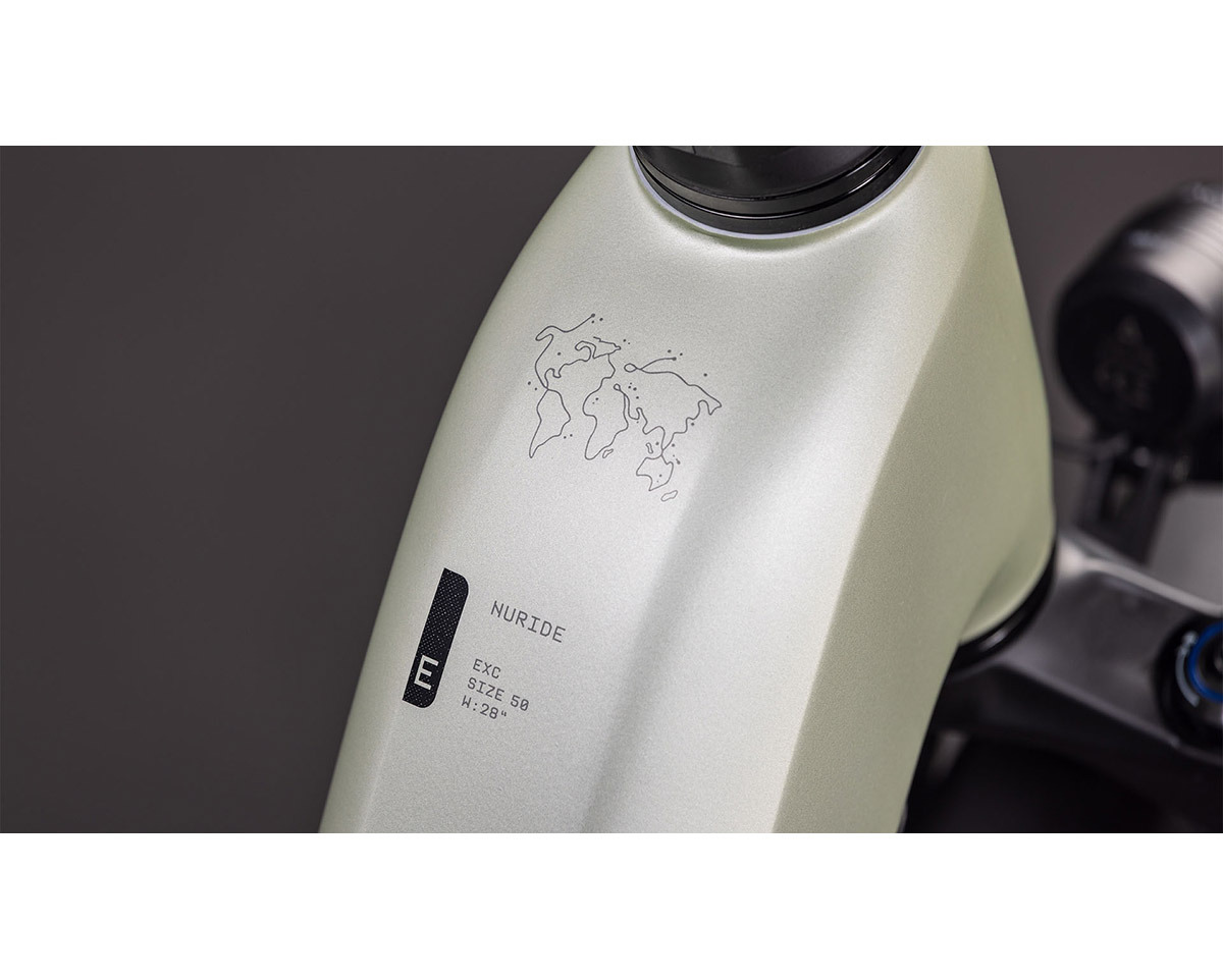 VTC électrique NURIDE HYBRID EXC 800 Gris