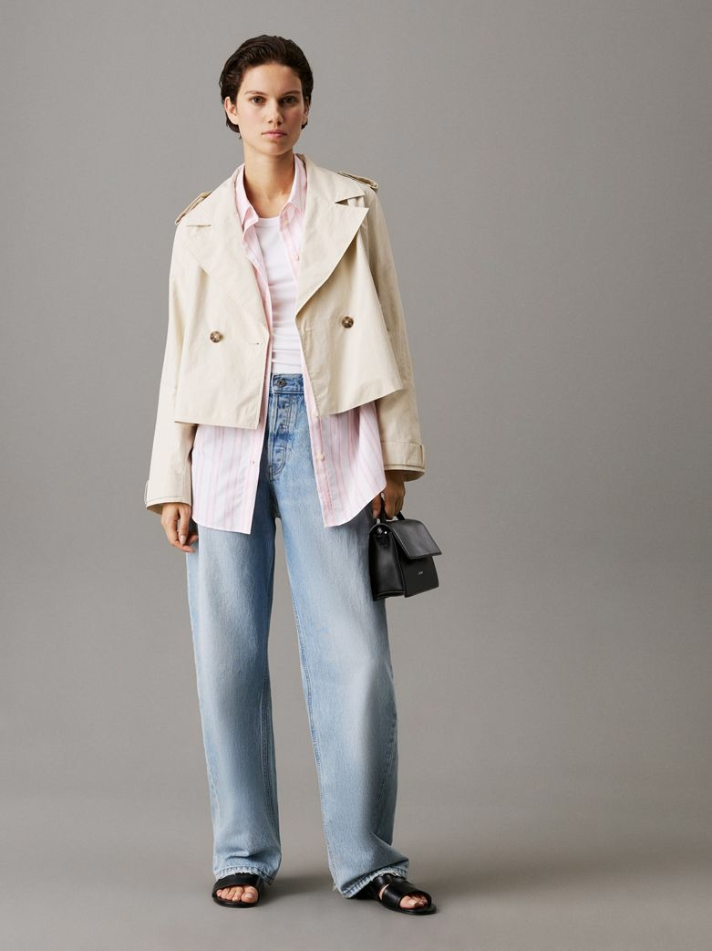 TRENCH COAT COURT EN NYLON