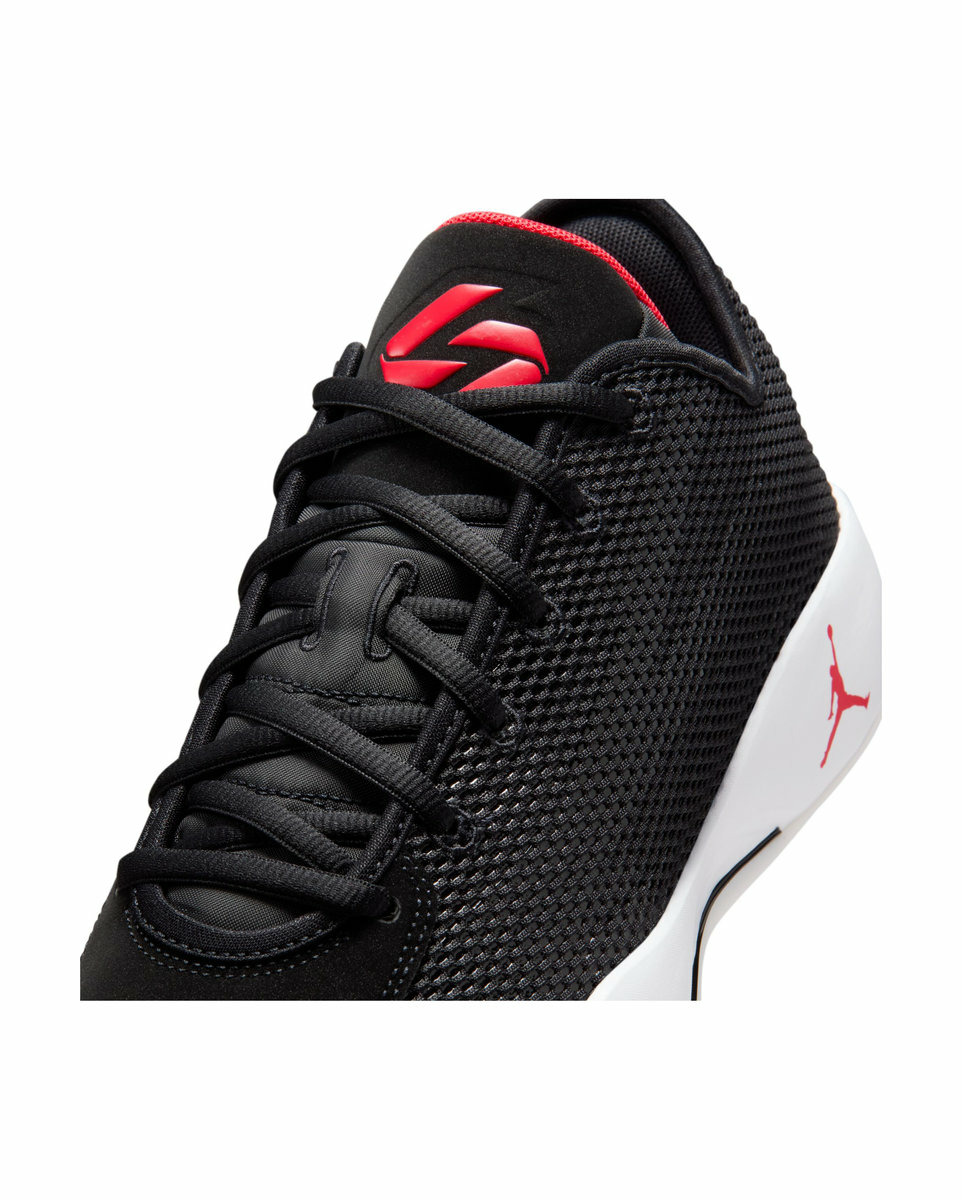 Chaussures de basketball Homme JORDAN LUKA 77 Noir