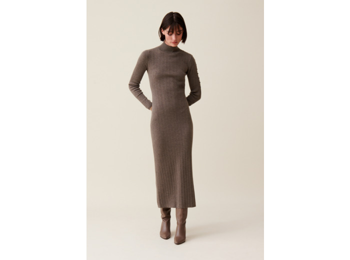 Robe maille col montant