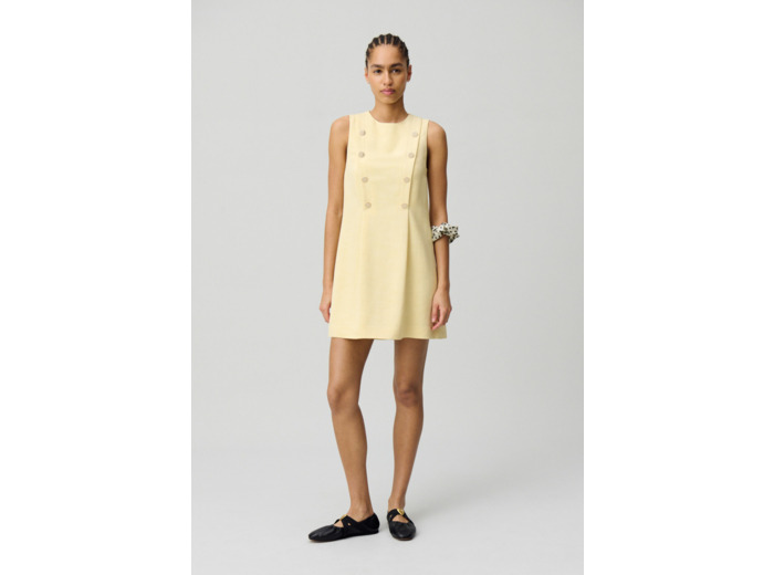 Robe courte ajustée