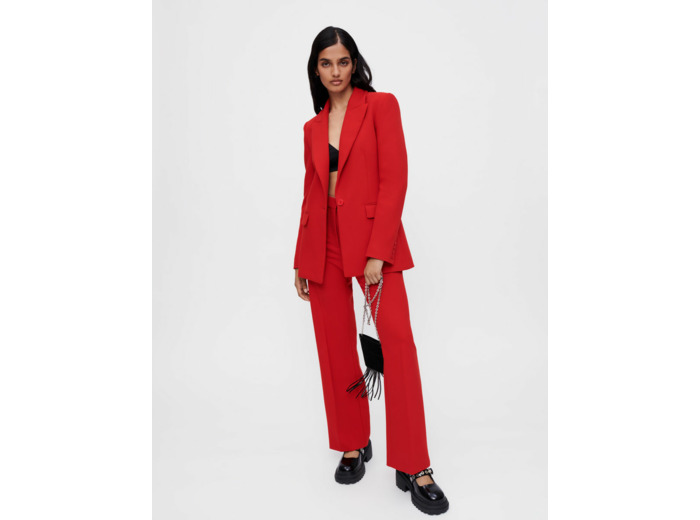 Veste de tailleur rouge