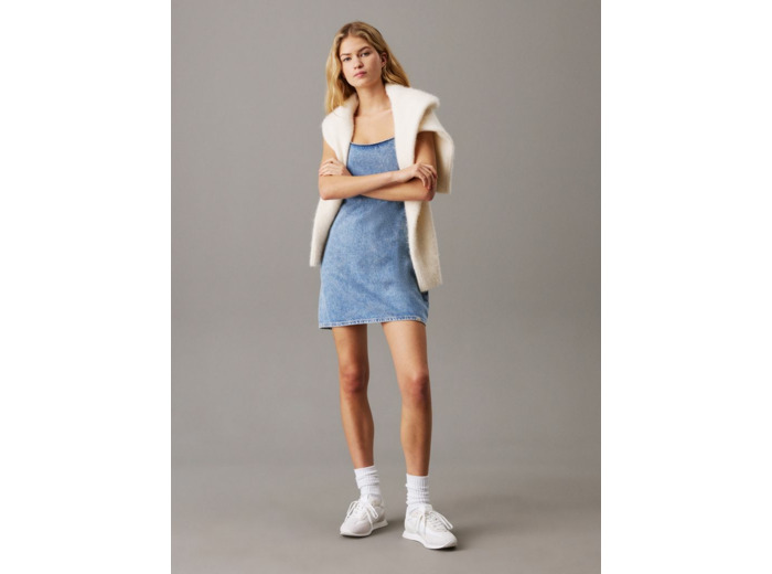 ROBE MINI EN DENIM ICONIQUE