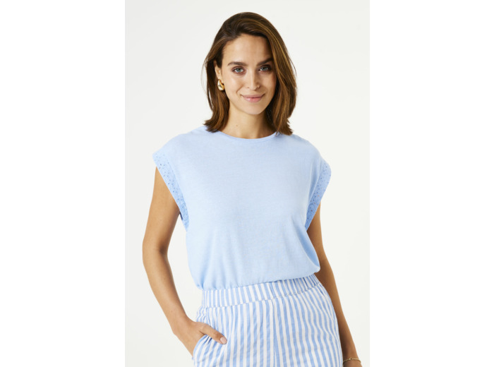 Women T-shirt