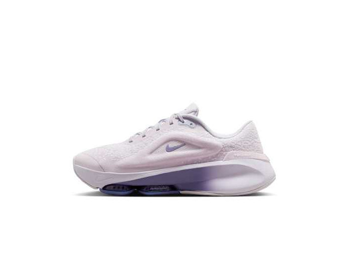 W NIKE VERSAIR