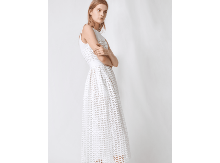 Robe sans manches