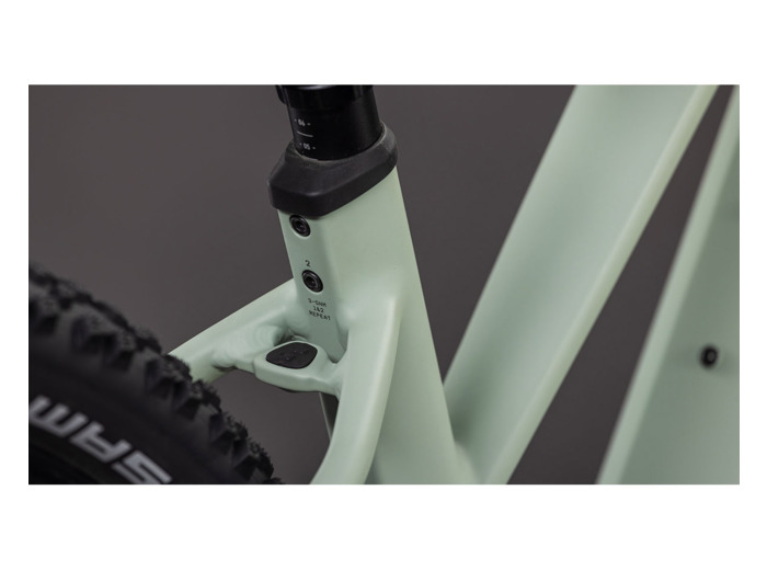 VTT semi rigide électrique REACTION HYBRID PRO 800 Blanc/Vert
