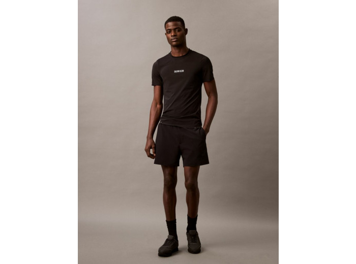 T-SHIRT DE SOUS-VÊTEMENT DE SPORT
