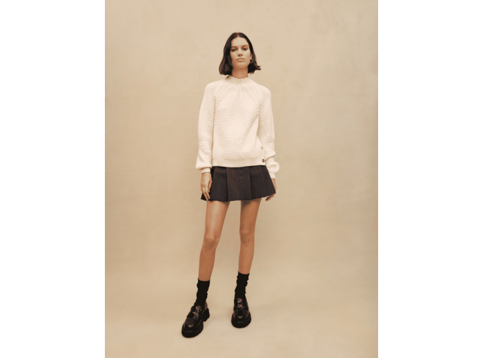 Pull en maille tressée écru
