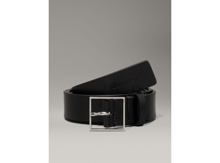 CEINTURE EN CUIR MINIMALISTE AVEC BOUCLE CARREE