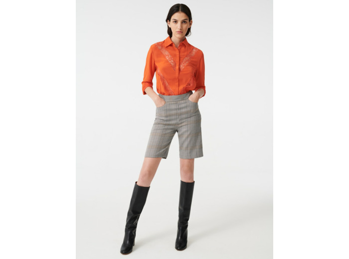 Chemise à incrustations de dentelles