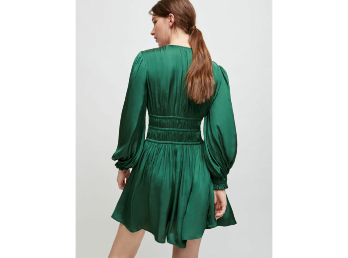 Robe courte satinée