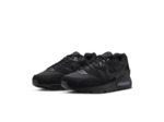 AIR MAX COMMAND