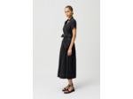 Robe longue ceinturée
