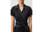 Robe longue ceinturée