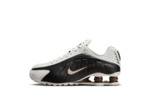 NIKE SHOX R4