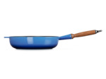 Sauteuse 28cm en fonte émaillée bleu azur avec manche en bois