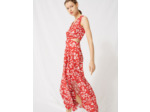 Robe rouge à découpes