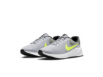 NIKE REVOLUTION 7