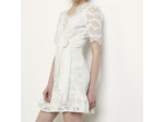 Robe courte en broderie anglaise