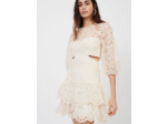 Robe en guipure et organza