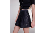Short en lin ajouré à rivets