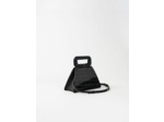 Sac pyramide en cuir embossé