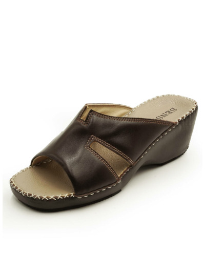 รองเท้าแตะสำหรับผู้หญิง สีน้ำตาล