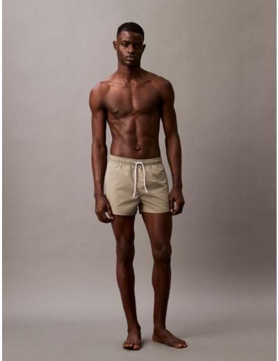 SHORTS DE BAIN COURTS AVEC CORDON DE SERRAGE