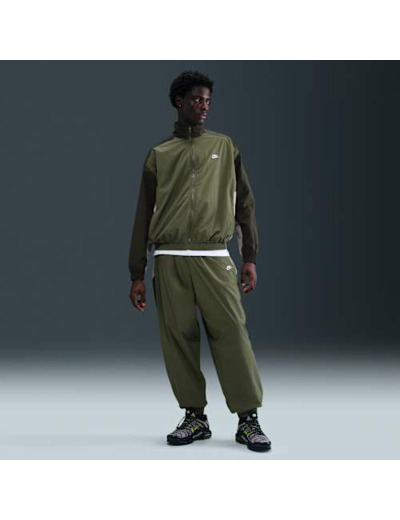 M NK CLUB WVN TRK PANT OS