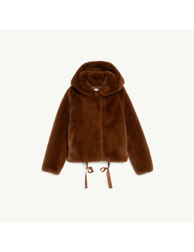 Manteau court en fausse fourrure