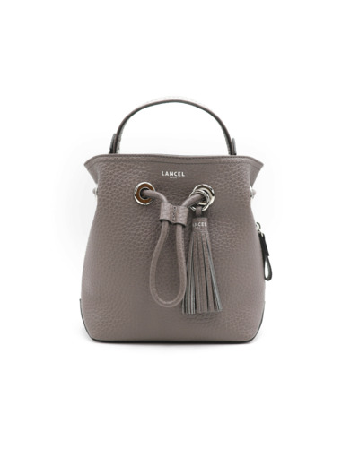 Sacha de Lancel - Sacha Cervino - Fumée