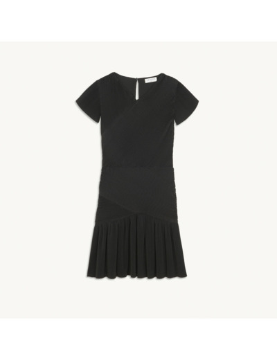 Robe courte plissée