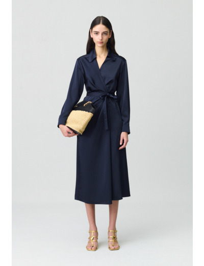 Robe satinée mi-longue portefeuille