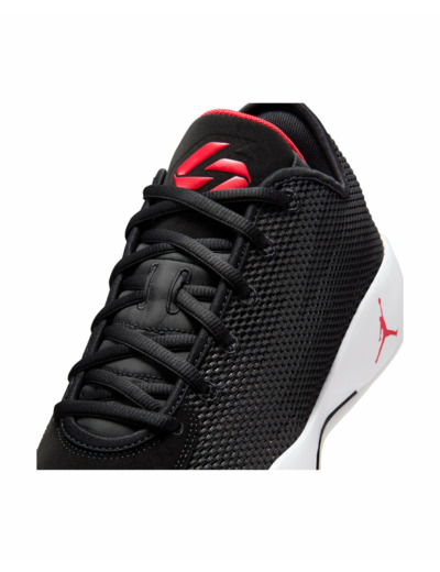 Chaussures de basketball Homme JORDAN LUKA 77 Noir