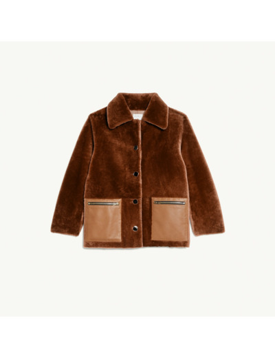 Manteau en peau lainée à grand col