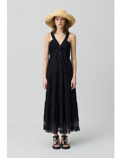 Robe longue broderies fleurs