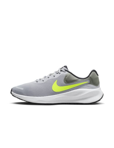NIKE REVOLUTION 7