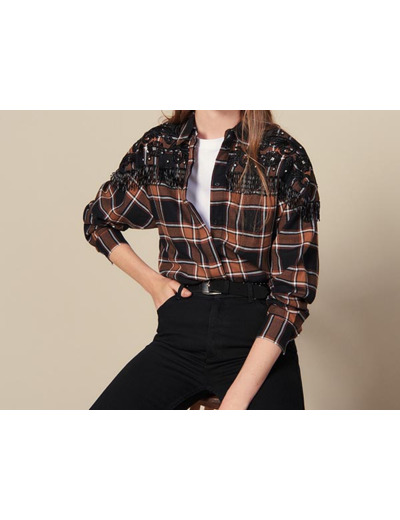 Chemise à carreaux et broderies western