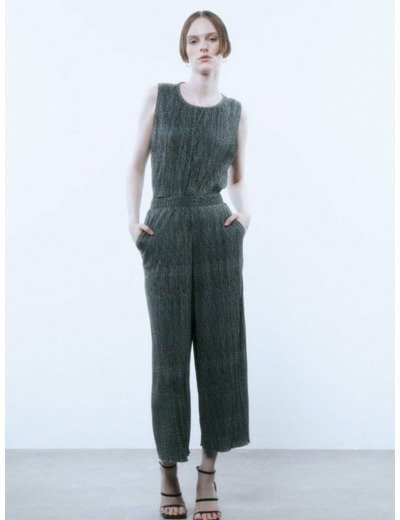 กางเกงขายาวผู้หญิง จับจีบทรงกว้าง