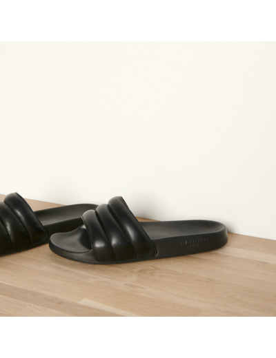 Claquettes en cuir