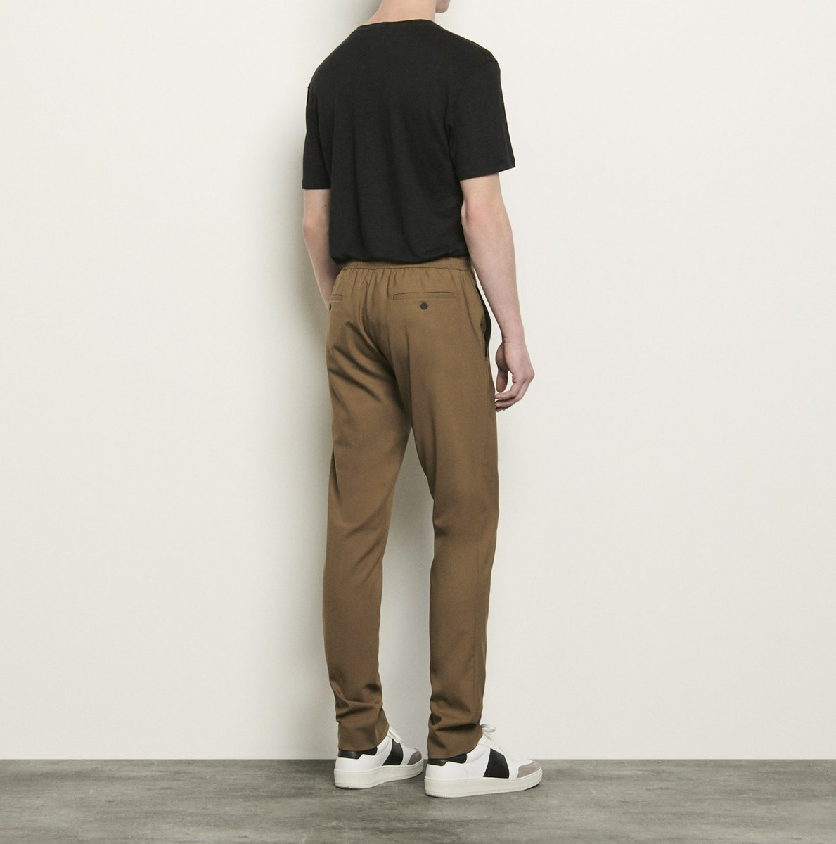 Pantalon à ceinture élastiquée