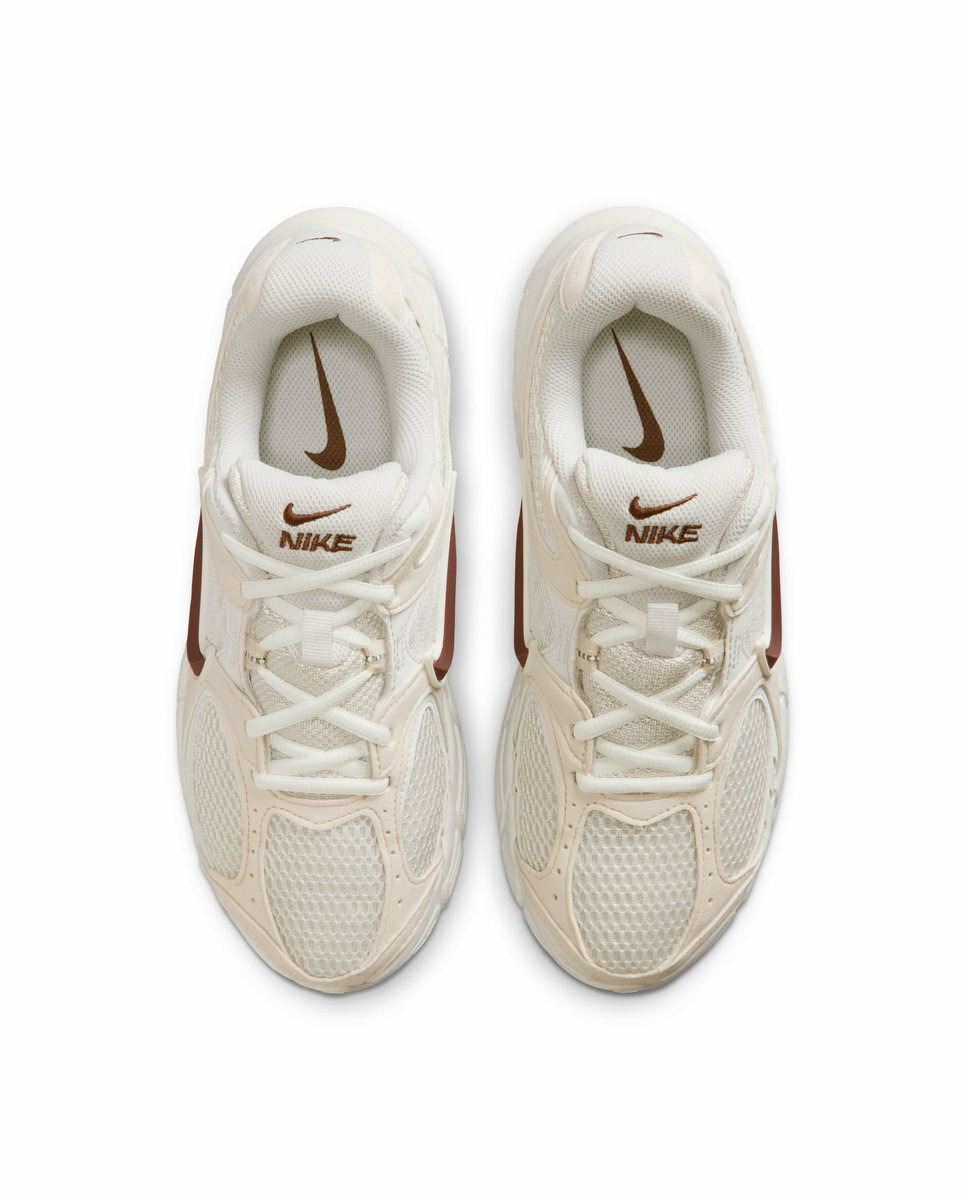 Chaussures Femme W NIKE V5 RNR S Beige