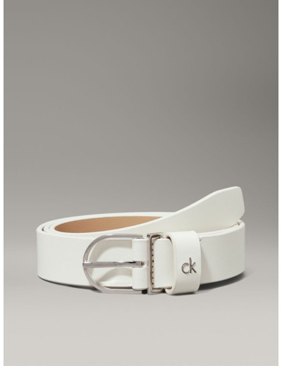 CEINTURE EN CUIR AVEC BOUCLE RONDE