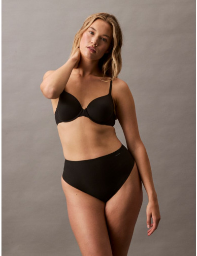 STRING MESH SCULPTÉ ET FERMÉ